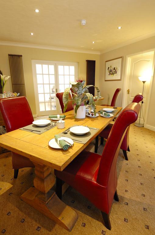 White-Sails Bed & Breakfast Stratford-upon-Avon Exterior photo