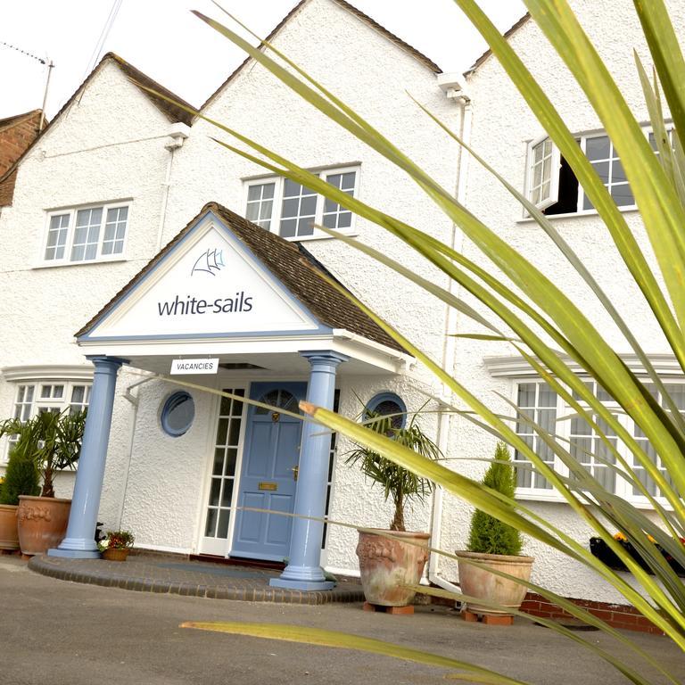 White-Sails Bed & Breakfast Stratford-upon-Avon Exterior photo