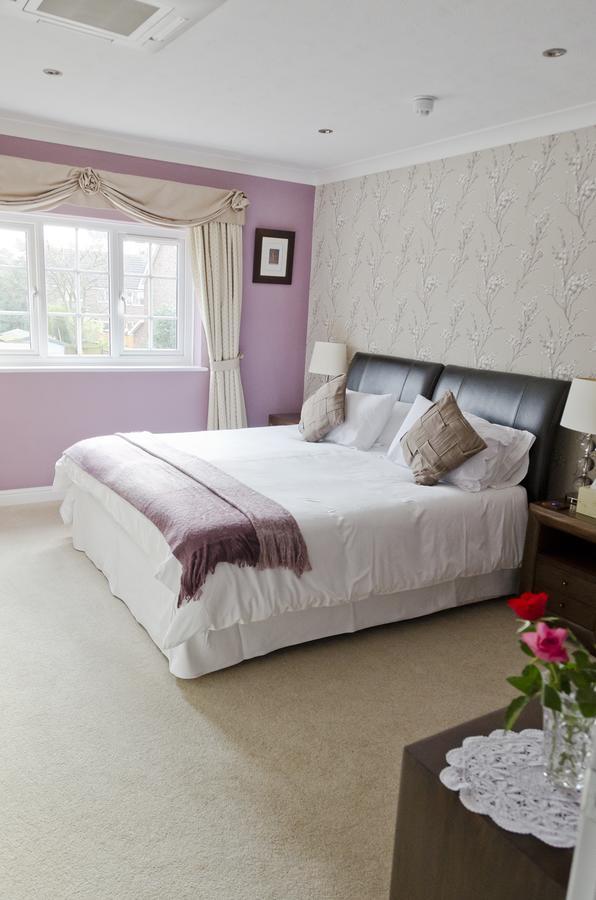 White-Sails Bed & Breakfast Stratford-upon-Avon Exterior photo